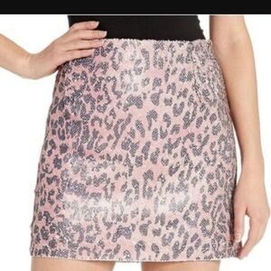 Free People XS size 0 pink and grey leopard sequin mini skirt